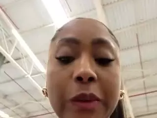yetzat1111's Live Sex Cam Show