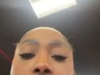 yetzat1111's Live Sex Cam Show