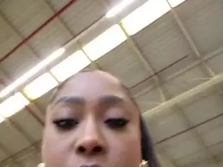 yetzat1111's Live Sex Cam Show