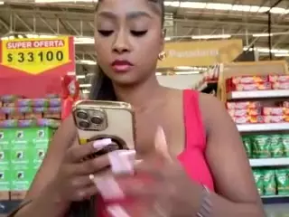 yetzat1111's Live Sex Cam Show