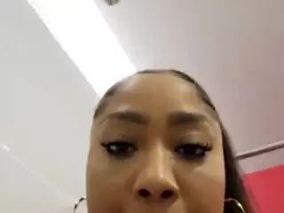 yetzat1111's Live Sex Cam Show