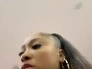 yetzat1111's Live Sex Cam Show