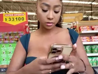 yetzat1111's Live Sex Cam Show