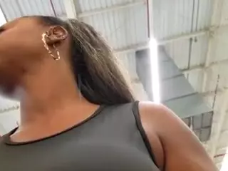 yetzat1111's Live Sex Cam Show