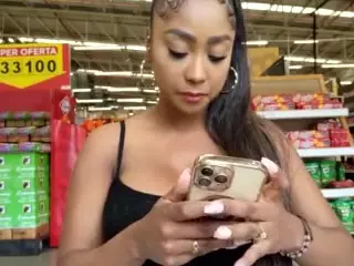 yetzat1111's Live Sex Cam Show