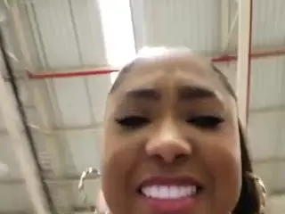 yetzat1111's Live Sex Cam Show