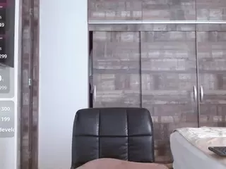yetzat1111's Live Sex Cam Show