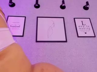 natashaharpper's Live Sex Cam Show