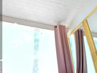 alexispixie's Live Sex Cam Show