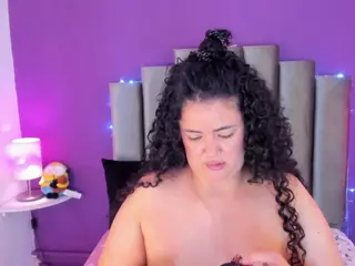 saramontoya's Live Sex Cam Show