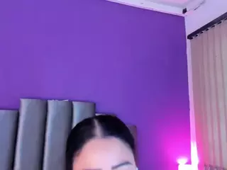 saramontoya's Live Sex Cam Show