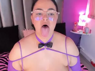 saramontoya's Live Sex Cam Show