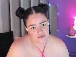 saramontoya's Live Sex Cam Show