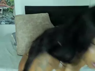 tiffanyfiire's Live Sex Cam Show