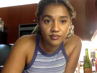 crystalgurls's Live Sex Cam Show