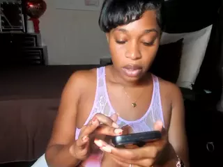 Iluvsaffire Bleu's Live Sex Cam Show