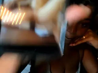 Iluvsaffire Bleu's Live Sex Cam Show