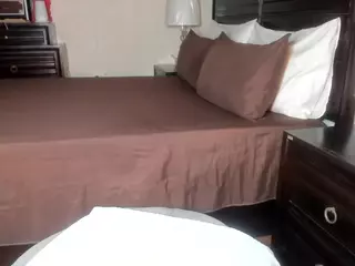 Iluvsaffire Bleu's Live Sex Cam Show