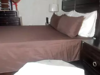 Iluvsaffire Bleu's Live Sex Cam Show