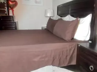 Iluvsaffire Bleu's Live Sex Cam Show