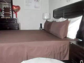 Iluvsaffire Bleu's Live Sex Cam Show
