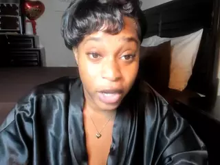 Iluvsaffire Bleu's Live Sex Cam Show