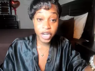 Iluvsaffire Bleu's Live Sex Cam Show