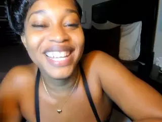 Iluvsaffire Bleu's Live Sex Cam Show