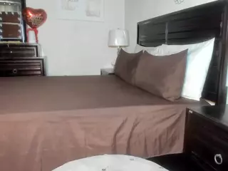 Iluvsaffire Bleu's Live Sex Cam Show