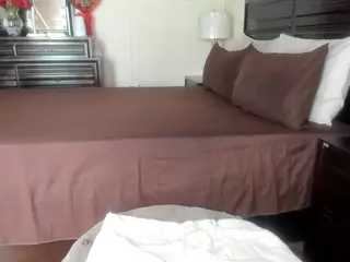 Iluvsaffire Bleu's Live Sex Cam Show