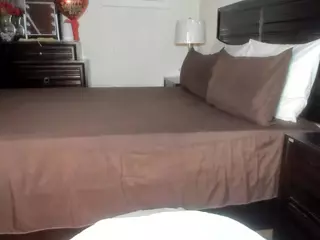Iluvsaffire Bleu's Live Sex Cam Show