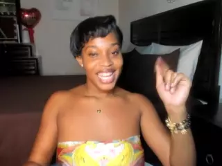 Iluvsaffire Bleu's Live Sex Cam Show
