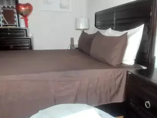 Iluvsaffire Bleu's Live Sex Cam Show
