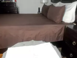 Iluvsaffire Bleu's Live Sex Cam Show