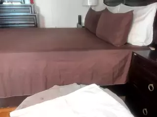 Iluvsaffire Bleu's Live Sex Cam Show