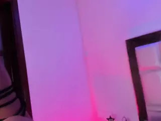nelared's Live Sex Cam Show
