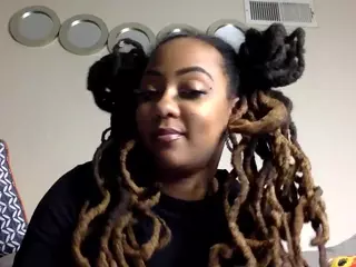 The Iconic One's Live Sex Cam Show