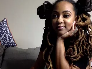 The Iconic One's Live Sex Cam Show
