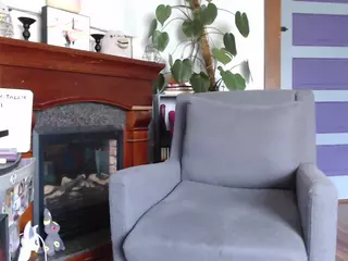 TinyToni's Live Sex Cam Show