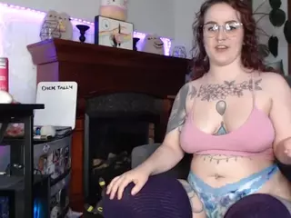 TinyToni's Live Sex Cam Show