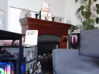 TinyToni's Live Sex Cam Show