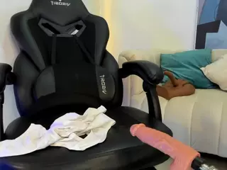 Sarah Parker's Live Sex Cam Show