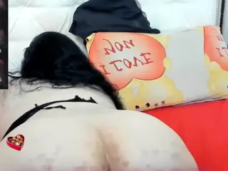 ladylauren's Live Sex Cam Show