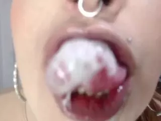 cherry-crush's Live Sex Cam Show