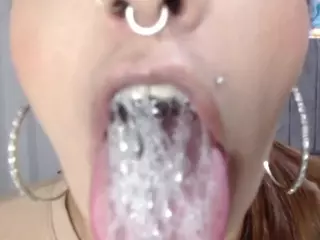 cherry-crush's Live Sex Cam Show