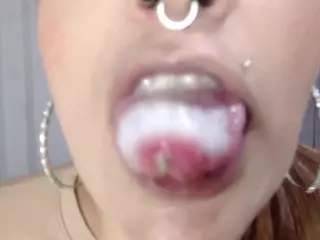 cherry-crush's Live Sex Cam Show