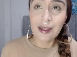 cherry-crush's Live Sex Cam Show