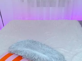 Lisa-Tease's Live Sex Cam Show