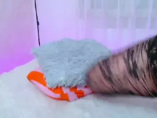 Lisa-Tease's Live Sex Cam Show