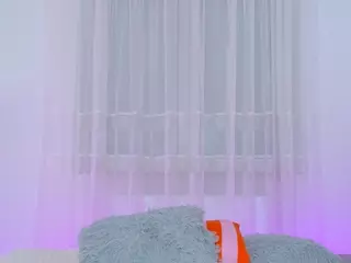 Lisa-Tease's Live Sex Cam Show